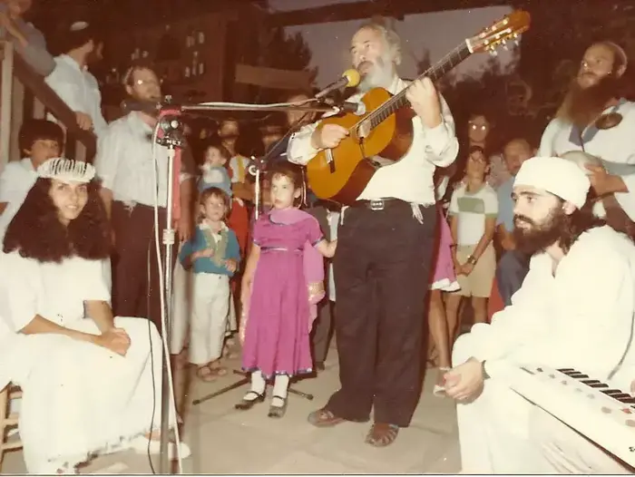 שלמה קרליבך (יח"צ , יונה באבי) שלמה קרליבך (יח"צ , יונה באבי)