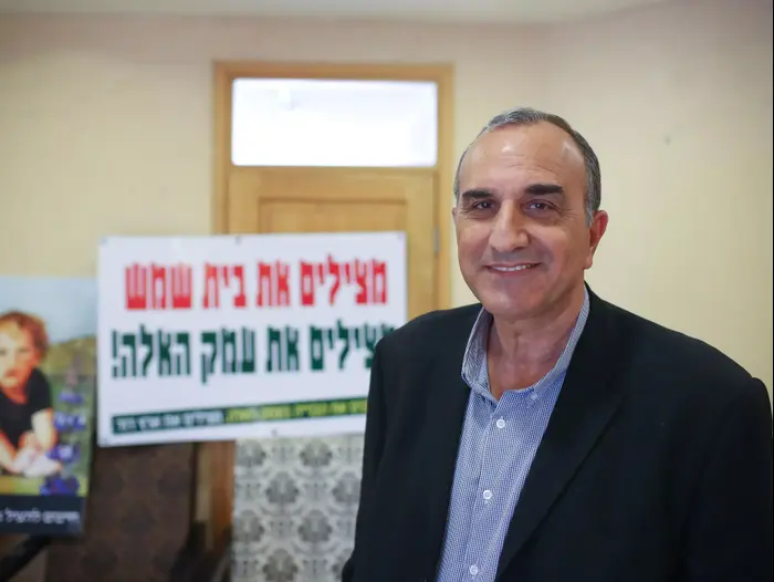 אלי כהן שהפסיד בבחירות המקומיות בבית שמש בוועדת התכנון והבנייה. נובמבר 2013 (נועם מושקוביץ) אלי כהן שהפסיד בבחירות המקומיות בבית שמש בוועדת התכנון והבנייה. נובמבר 2013 (נועם מושקוביץ)