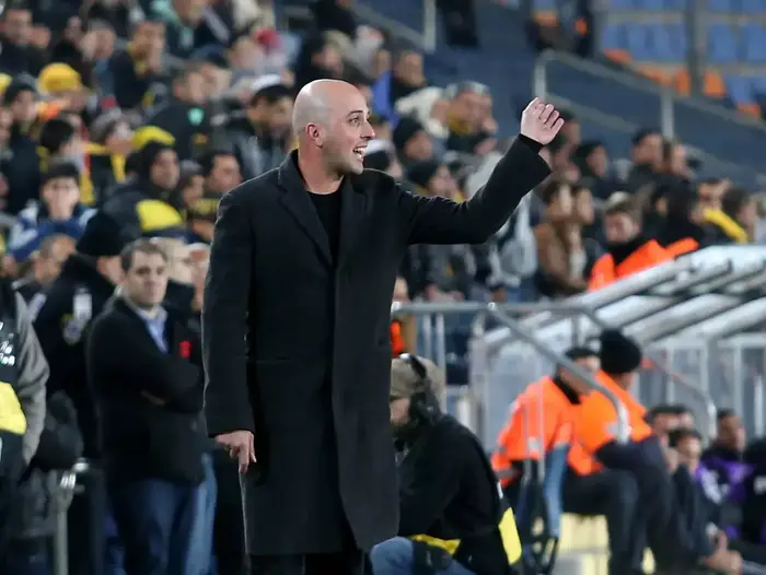 אבירם ברוכיאן שחקן בית"ר ירושלים מול מרואן קבהא שחקן מכבי פתח תקוה (קובי אליהו) אבירם ברוכיאן שחקן בית"ר ירושלים מול מרואן קבהא שחקן מכבי פתח תקוה (קובי אליהו)