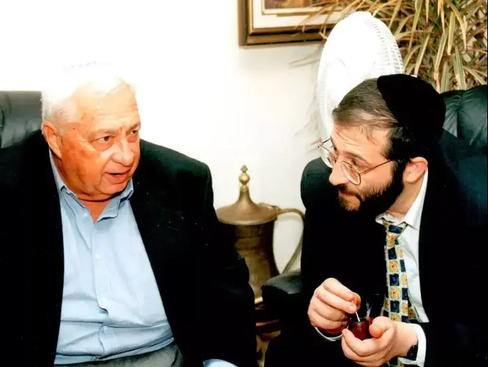 שרון והחרדים (יח"צ) שרון והחרדים (יח"צ)