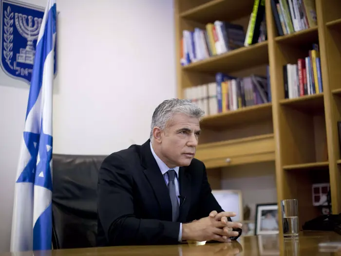 שר האוצר יאיר לפיד בראיון לוואלה! חדשות. ינואר 2014 (טלי מאייר ) שר האוצר יאיר לפיד בראיון לוואלה! חדשות. ינואר 2014 (טלי מאייר )