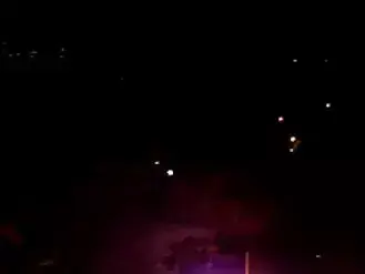 תיעוד: רגעי הפיצוץ הפלילי שגבה את חיי שניים בפתח תקווה (צילום מסך) תיעוד: רגעי הפיצוץ הפלילי שגבה את חיי שניים בפתח תקווה (צילום מסך)