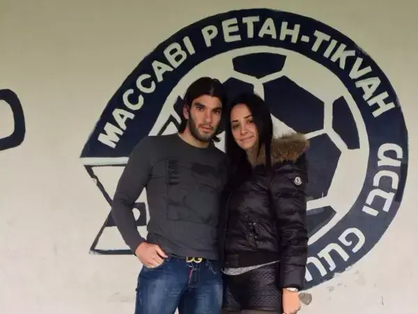 לוקה רוטקוביץ', ויקי וקנין, מכבי פתח תקוה (יח"צ) לוקה רוטקוביץ', ויקי וקנין, מכבי פתח תקוה (יח"צ)