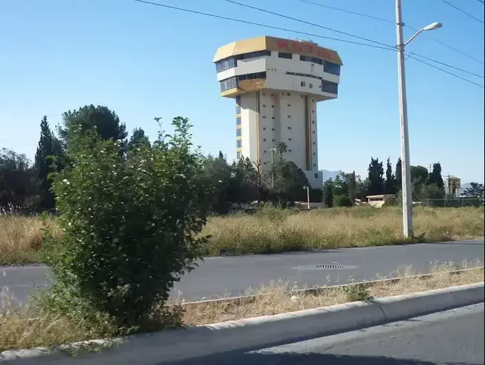 מלון לה טורה, סאלטיו, מקסיקו (אתר רשמי) מלון לה טורה, סאלטיו, מקסיקו (אתר רשמי)