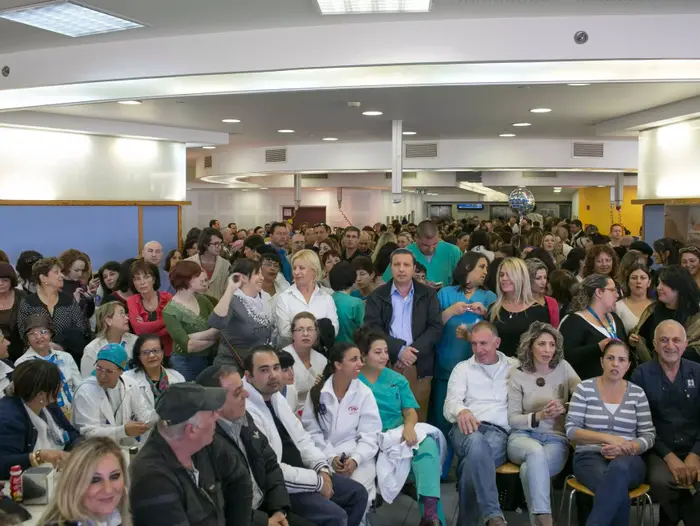 כנס עובדי הדסה לאחר סיום השביתה. פברואר 2014 (נועם מושקוביץ) כנס עובדי הדסה לאחר סיום השביתה. פברואר 2014 (נועם מושקוביץ)