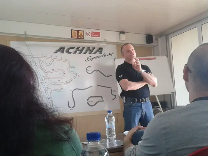 נהיגת מרוץ בקפריסין (יח"צ , ארז מיכאלי)