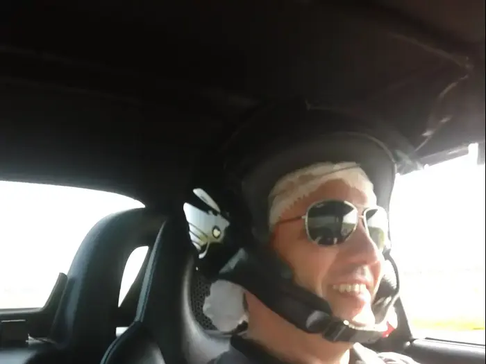 נהיגת מרוץ בקפריסין (מערכת וואלה! , ארז מיכאלי)