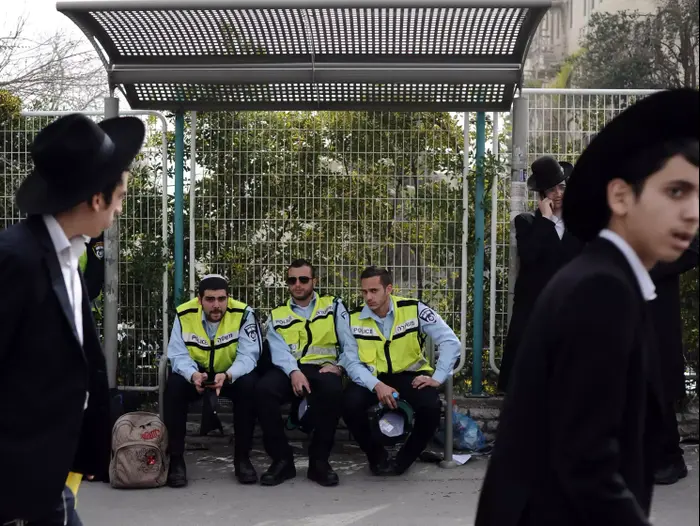 הכנות להפגנת המיליון, חרדים בבנייני האומה ירושלים. מרץ 2014 (יואב דודקביץ') הכנות להפגנת המיליון, חרדים בבנייני האומה ירושלים. מרץ 2014 (יואב דודקביץ')
