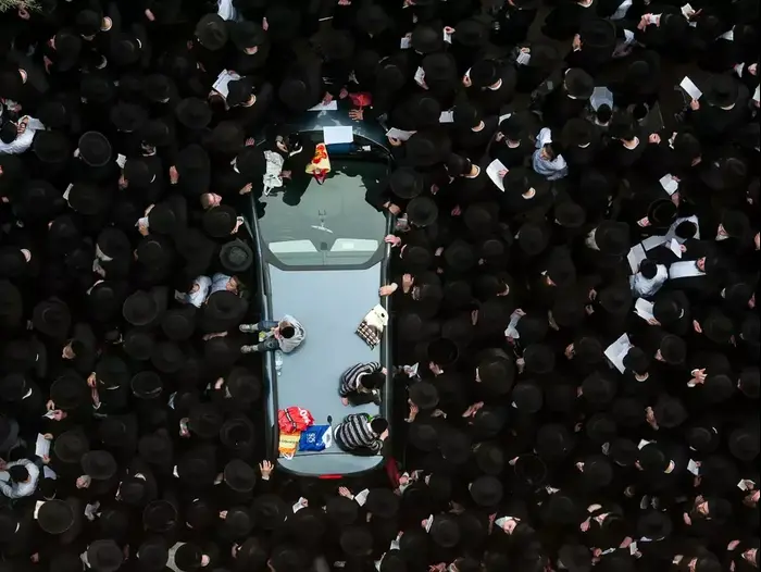עצרת המיליון נגד חוק הגיוס, חרדים בבנייני האומה ירושלים. מרץ 2014 (עומר מירון) עצרת המיליון נגד חוק הגיוס, חרדים בבנייני האומה ירושלים. מרץ 2014 (עומר מירון)