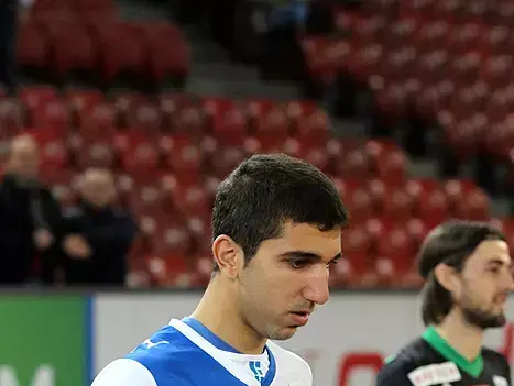 מונאס דאבור, גראסהופרס (אתר רשמי , blauwiis) מונאס דאבור, גראסהופרס (אתר רשמי , blauwiis)