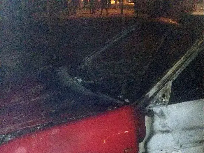 שלושה צעירים הותקפו ומכוניתם הושחתה בכפר טובא זנגרייה, מאי 2014 (מערכת וואלה! NEWS , בוקרא) שלושה צעירים הותקפו ומכוניתם הושחתה בכפר טובא זנגרייה, מאי 2014 (מערכת וואלה! NEWS , בוקרא)