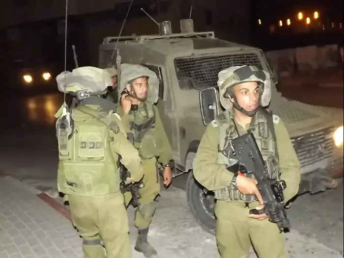 מג"ד גדוד סא"ל צבר לירן חגבי במבצע בג'נין (מערכת וואלה! NEWS , אמיר בוחבוט ושלומי גבאי) מג"ד גדוד סא"ל צבר לירן חגבי במבצע בג'נין (מערכת וואלה! NEWS , אמיר בוחבוט ושלומי גבאי)