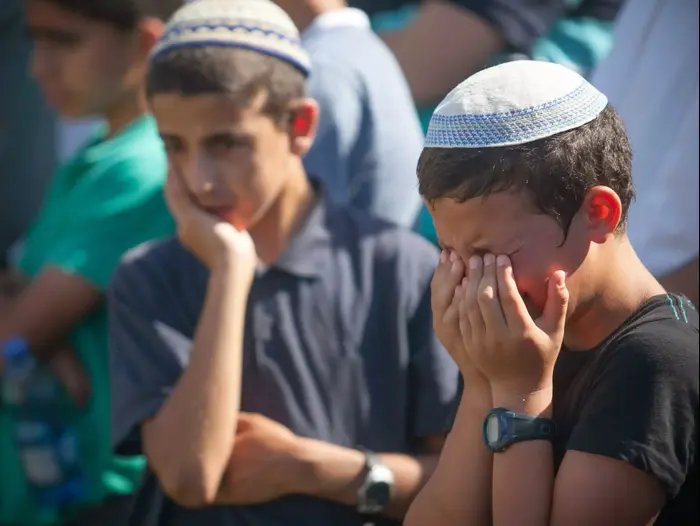 מסע הלוויה של הנערים, יוני 2014 (נועם מושקוביץ) מסע הלוויה של הנערים, יוני 2014 (נועם מושקוביץ)