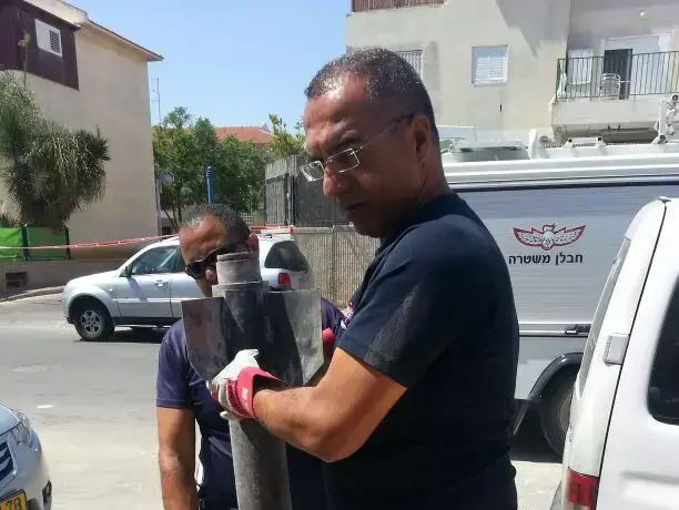 פגיעה ישירה בבית בשדרות. יולי 2014 (שי מכלוף) פגיעה ישירה בבית בשדרות. יולי 2014 (שי מכלוף)
