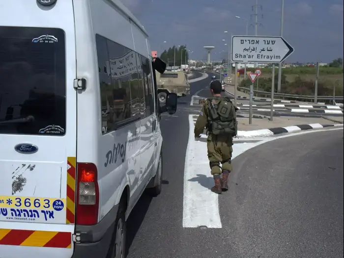 התפרעויות בקלנסאווה שבמשולש עקב רצח הנער הערבי מוחמד אבו חדיר. 5 ביולי 2014 (ניב אהרונסון) התפרעויות בקלנסאווה שבמשולש עקב רצח הנער הערבי מוחמד אבו חדיר. 5 ביולי 2014 (ניב אהרונסון)