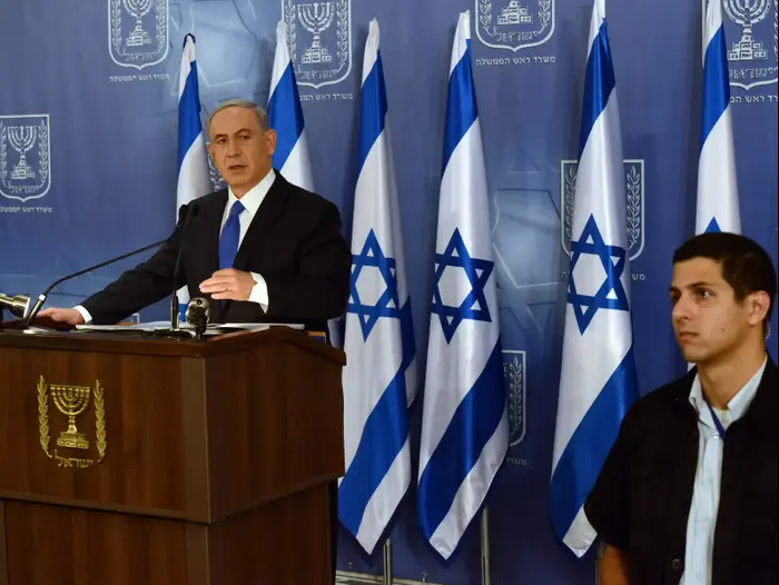 ראש הממשלה בנימין נתניהו מוסר הצהרה לכלי התקשורת מהקריה בתל אביב, 11 ביולי 2014 (יח"צ , חיים צח / לע"מ) ראש הממשלה בנימין נתניהו מוסר הצהרה לכלי התקשורת מהקריה בתל אביב, 11 ביולי 2014 (יח"צ , חיים צח / לע"מ)