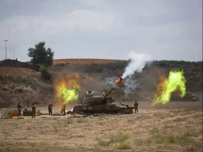 כניסה קרקעית לרצועת עזה במסגרת מבצע צוק איתן (נועם מושקוביץ) כניסה קרקעית לרצועת עזה במסגרת מבצע צוק איתן (נועם מושקוביץ)
