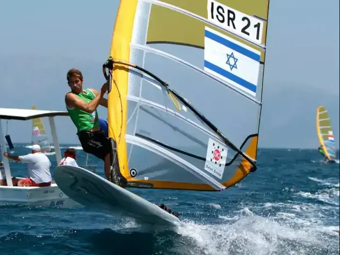 הגולש הישראלי נמרוד משיח (יח"צ , הוועד האולימפי בישראל) הגולש הישראלי נמרוד משיח (יח"צ , הוועד האולימפי בישראל)
