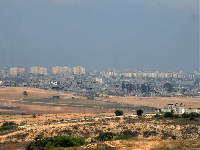 תצפית על רצועת עזה מכיוון ניר עם (ניב אהרונסון) תצפית על רצועת עזה מכיוון ניר עם (ניב אהרונסון)