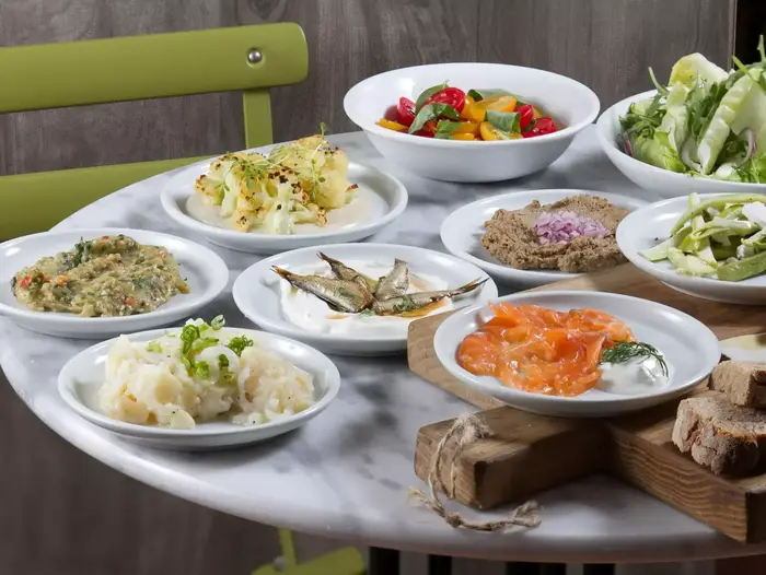 טשרניחובסקי 6 (יח"צ , אנטולי מיכאלו) טשרניחובסקי 6 (יח"צ , אנטולי מיכאלו)