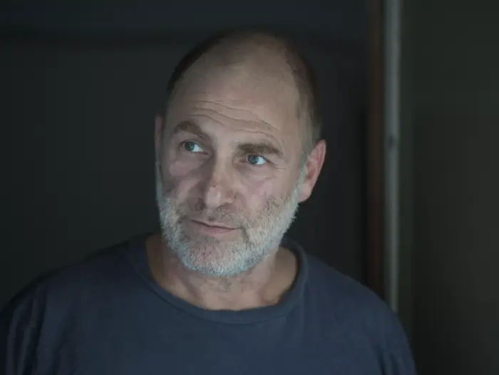צחי גראד (נמרוד סונדרס) צחי גראד (נמרוד סונדרס)