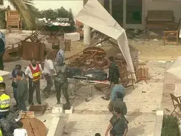 פיגוע בקפה אפרופו, תל אביב. (לשכת העיתונות הממשלתית , משה מילנר) פיגוע בקפה אפרופו, תל אביב. (לשכת העיתונות הממשלתית , משה מילנר)