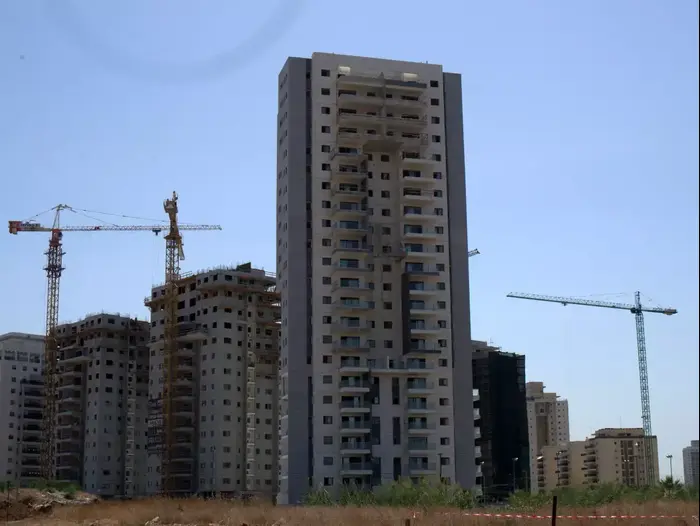 הבניין ברחוב שרגא רפאלי, ממנו נפל אל מותו הפועל, ספטמבר 2014 (ניב אהרונסון) הבניין ברחוב שרגא רפאלי, ממנו נפל אל מותו הפועל, ספטמבר 2014 (ניב אהרונסון)