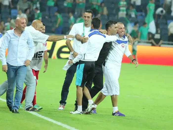 חיים סילבס מאמן הפועל רעננה (אדריאן הרבשטיין) חיים סילבס מאמן הפועל רעננה (אדריאן הרבשטיין)