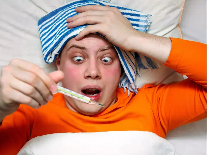 אדם חולה (ShutterStock) אדם חולה (ShutterStock)