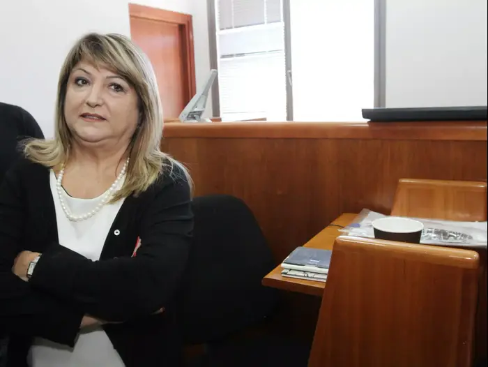 שולה זקן בביהמ"ש המחוזי בירושלים לפני מתן עדות בתיק טלנסקי (מערכת וואלה! NEWS , עידו ארז) שולה זקן בביהמ"ש המחוזי בירושלים לפני מתן עדות בתיק טלנסקי (מערכת וואלה! NEWS , עידו ארז)