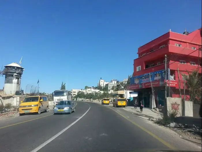 זירת פיגוע הדריסה בצומת גוש עציון ביום שאחרי (מערכת וואלה! NEWS , אמיר בוחבוט)