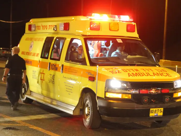 צוותי מגן דוד אדום באירוע דליפת האמוניה בעמק חפר (שלומי גבאי) צוותי מגן דוד אדום באירוע דליפת האמוניה בעמק חפר (שלומי גבאי)