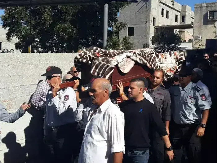 הלווייתו של סאמר עסלי, הכבאי שנהרג בדליפת האמוניה, בכפר קרע (שלומי גבאי) הלווייתו של סאמר עסלי, הכבאי שנהרג בדליפת האמוניה, בכפר קרע (שלומי גבאי)