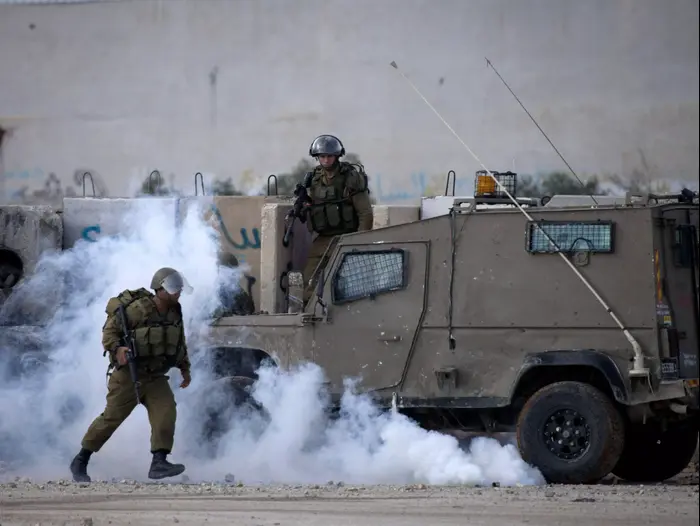 כוחות הביטחון במזרח ירושלים, המהומות נובמבר 2014 (רויטרס) כוחות הביטחון במזרח ירושלים, המהומות נובמבר 2014 (רויטרס)