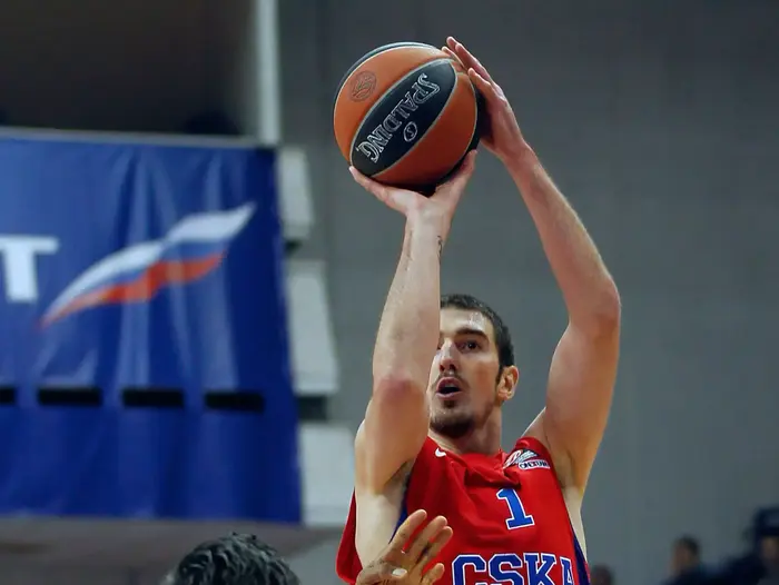 שחקן צסק"א מוסקבה נאנדו דה קולו (GettyImages) שחקן צסק"א מוסקבה נאנדו דה קולו (GettyImages)
