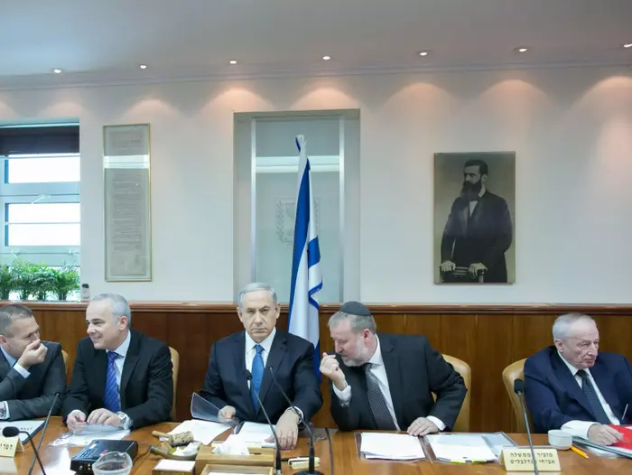 ישיבת ממשלה, נובמבר 2014 (מערכת וואלה! NEWS , אוהד צויגנברג) ישיבת ממשלה, נובמבר 2014 (מערכת וואלה! NEWS , אוהד צויגנברג)