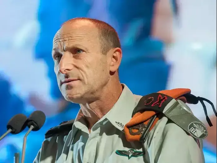 אלוף אייל אייזנברג מפקד פיקוד העורף בציון יום השנה לנפת פיקוד העורף (עומר מירון) אלוף אייל אייזנברג מפקד פיקוד העורף בציון יום השנה לנפת פיקוד העורף (עומר מירון)