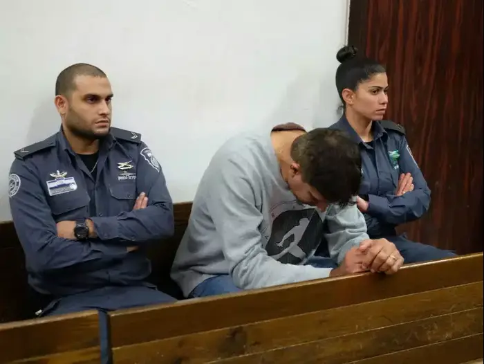 עופר צברי מובא להארכת מעצר נוספת בבית משפט השלום, תל אביב (יותם רונן) עופר צברי מובא להארכת מעצר נוספת בבית משפט השלום, תל אביב (יותם רונן)