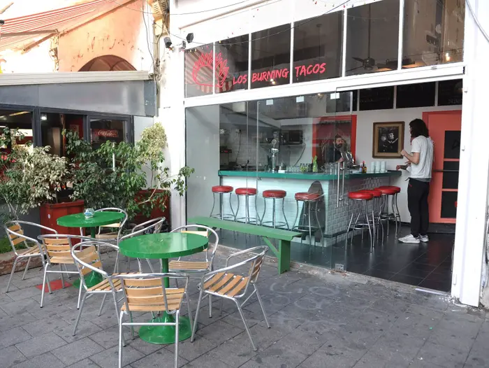 לוס ברנינג טאקוס (ראובן קסטרו) לוס ברנינג טאקוס (ראובן קסטרו)