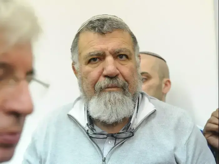 גרשון מסיקה ראש מועצה אזורית שומרון בהארכת מעצר, בית משפט השלום, דצמבר 2014. (ראובן קסטרו) גרשון מסיקה ראש מועצה אזורית שומרון בהארכת מעצר, בית משפט השלום, דצמבר 2014. (ראובן קסטרו)