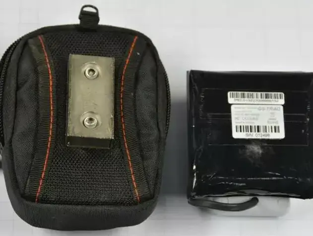 ציוד של כנופיית פשע בפתח תקווה שהוחרם, מכשירGPS סלולרי, דצמבר 2014 (חטיבת דובר המשטרה) ציוד של כנופיית פשע בפתח תקווה שהוחרם, מכשירGPS סלולרי, דצמבר 2014 (חטיבת דובר המשטרה)