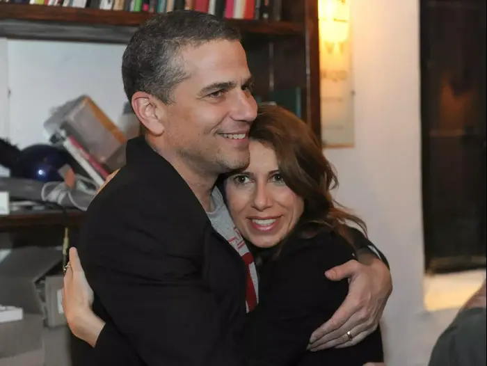 פרידה מינון מגל (ראובן קסטרו) פרידה מינון מגל (ראובן קסטרו)