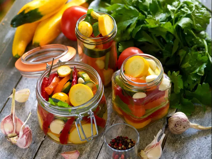 חמוצים (ShutterStock) חמוצים (ShutterStock)