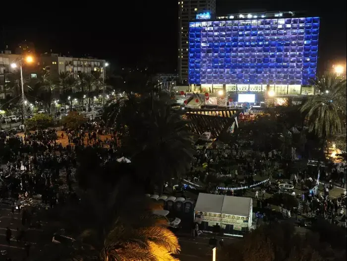 עצרת הימין, כיכר רבין. מרץ 2015 (ראובן קסטרו) עצרת הימין, כיכר רבין. מרץ 2015 (ראובן קסטרו)