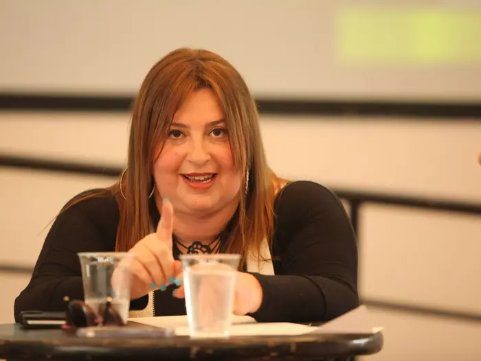 שולחן עגול של הרשות השנייה בנושא הטלוויזיה המסחרית בישראל (יח"צ , חן גלילי) שולחן עגול של הרשות השנייה בנושא הטלוויזיה המסחרית בישראל (יח"צ , חן גלילי)