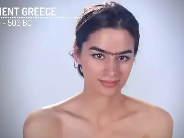 ההיסטוריה של האיפור (צילום מסך , יוטיוב) ההיסטוריה של האיפור (צילום מסך , יוטיוב)