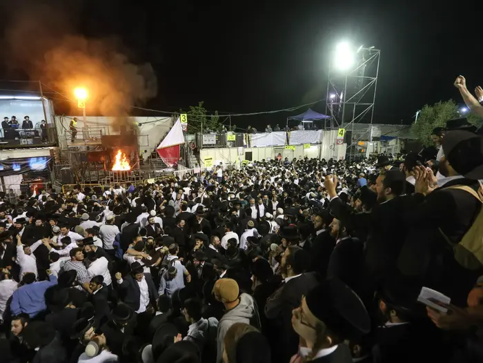 ההילולה השנתית לכבוד ל"ג בעומר בהר מירון, אפריל 2015 (מערכת וואלה! NEWS , מאיר וקנין) ההילולה השנתית לכבוד ל"ג בעומר בהר מירון, אפריל 2015 (מערכת וואלה! NEWS , מאיר וקנין)