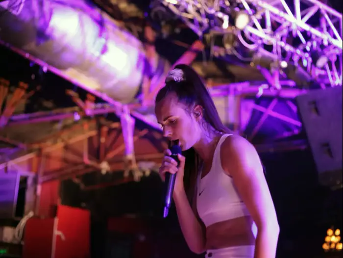 מו, Mø (יח"צ , לירון שניידר) מו, Mø (יח"צ , לירון שניידר)