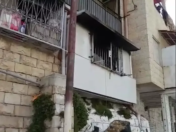 ארבעה נפגעו באורח אנוש בפיצוץ בלון גז במזרח ירושלים (מד"א) ארבעה נפגעו באורח אנוש בפיצוץ בלון גז במזרח ירושלים (מד"א)