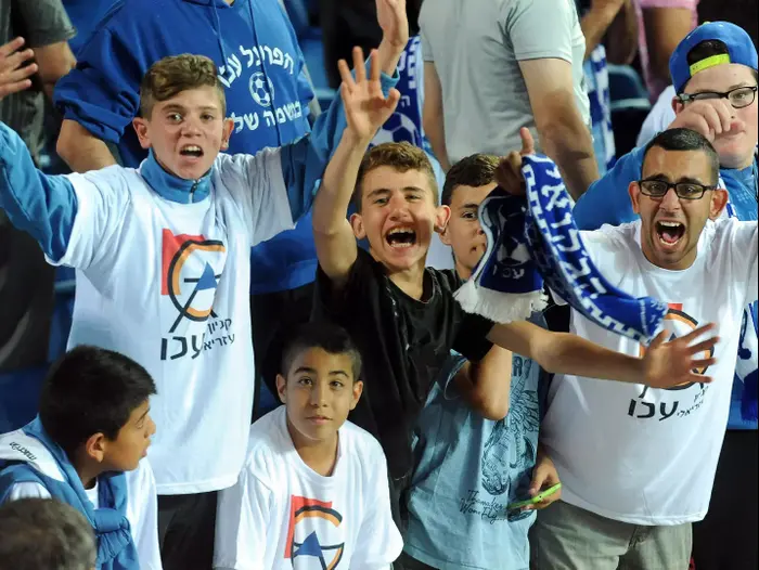אוהדי הפועל עכו (ברני ארדוב) אוהדי הפועל עכו (ברני ארדוב)